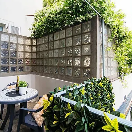 Ornella - Center Near The Appartement