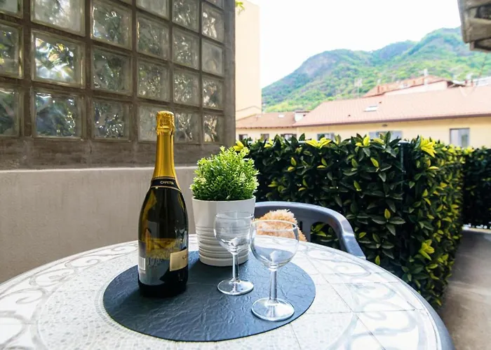 Apartman Ornella - Center Near The Como