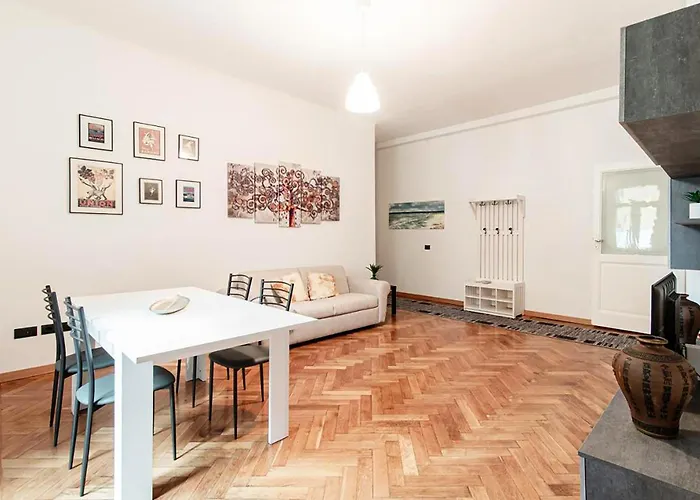 Ornella - Center Near The Como