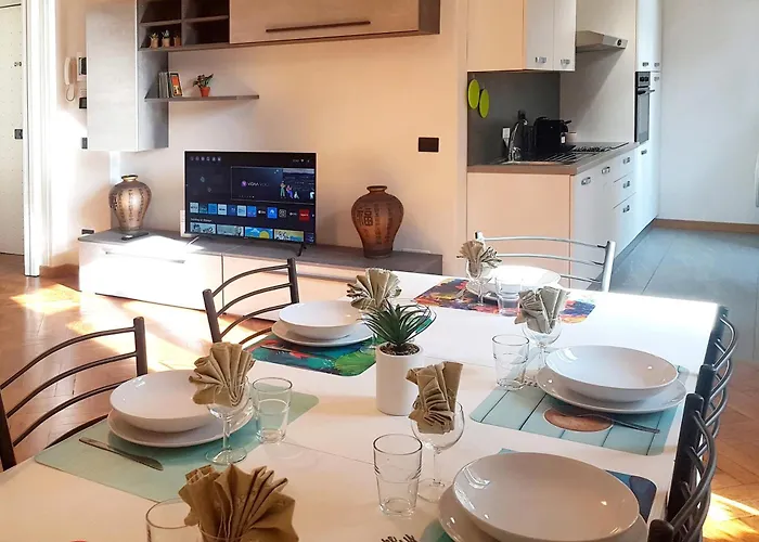 Ornella - Center Near The Apartman