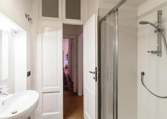 Apartman Ornella - Center Near The Como