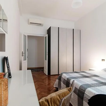 Ornella - Center Near The * Комо