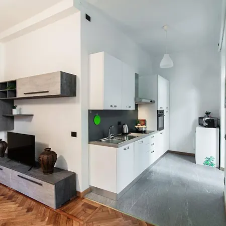 Ornella - Center Near The Апартаменты Комо