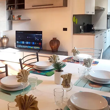 Ornella - Center Near The Апартаменты